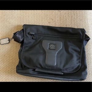 Tumi T-Tech Messenger